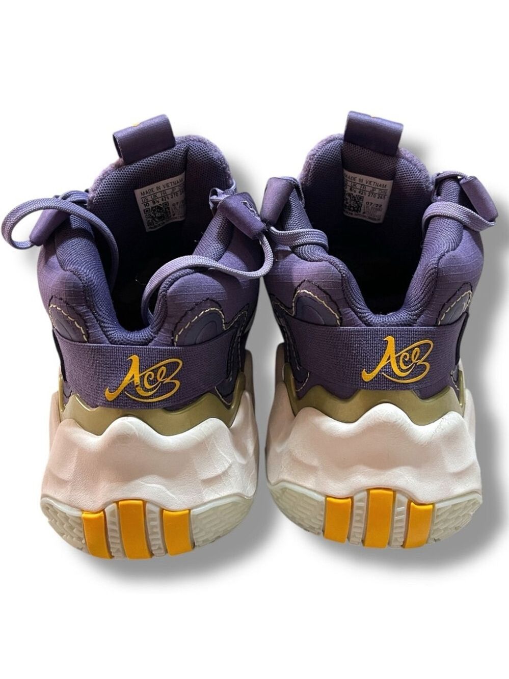 Adidas Exhibit B Candace Parker Mid Basketball Shoes Sneakers Size 10 Women’s - Picture 6 of 12